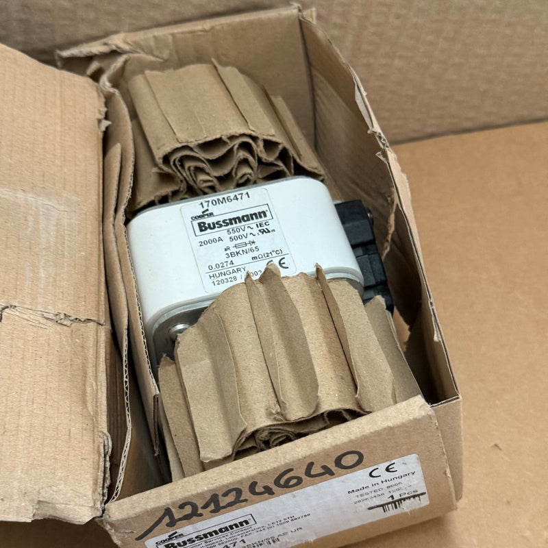 Bussmann – 170M6471 – High Speed Square Body Fuse (2000 A, 550V)