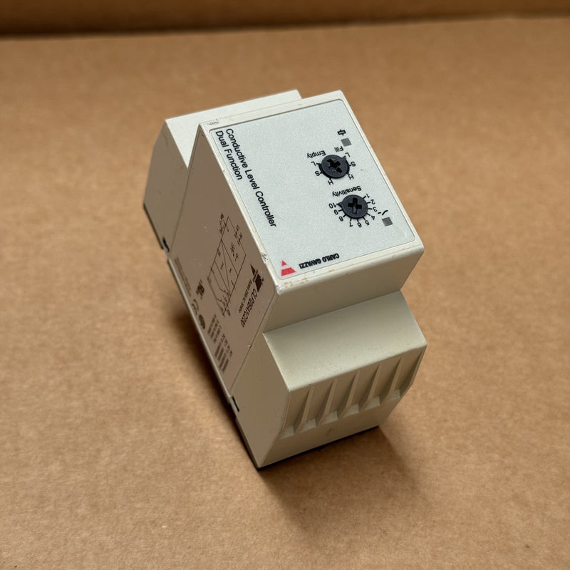 CARLO GAVAZZI – CLP2EA1C230 – 2-Point Level Controller