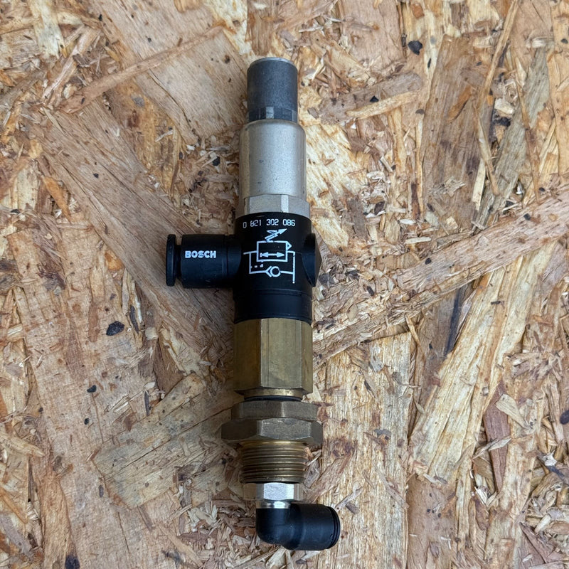 Bosch – 0821302086 – Screw-in Pressure Regulator / Air Regulator
