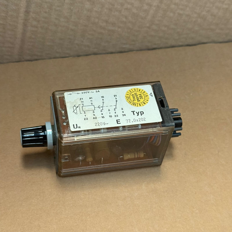 Tesch – E 72.0X202 – Analogue Time Delay Relay / Timer