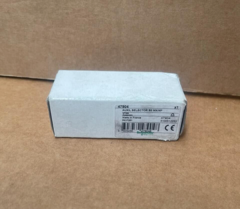 Schneider Electric - 47904 - B2 MX/XF Aux Selector for Masterpact NW/NT Breakers