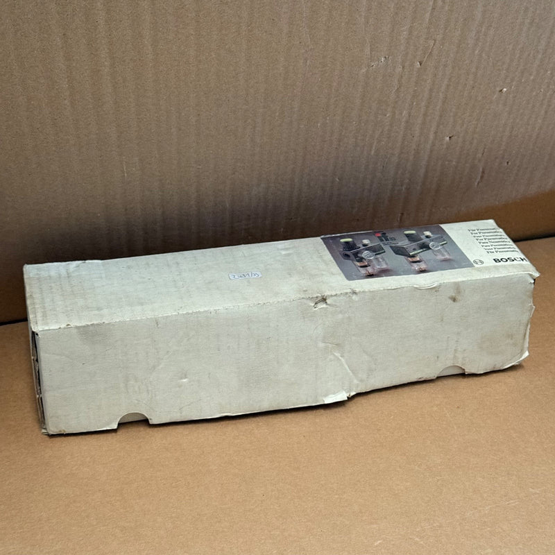 Bosch Rexroth – 0821300382 – Pneumatic Precision Pressure Regulator / Valve