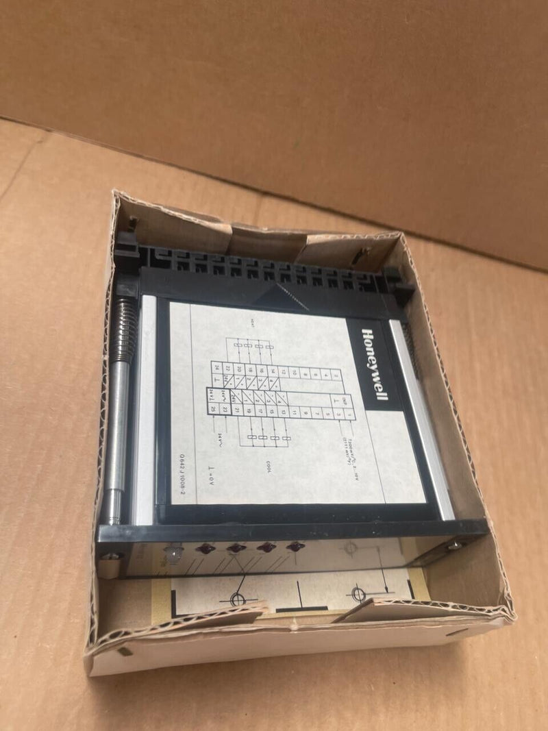 Honeywell - Q642J1008-2 - Step Controller Module
