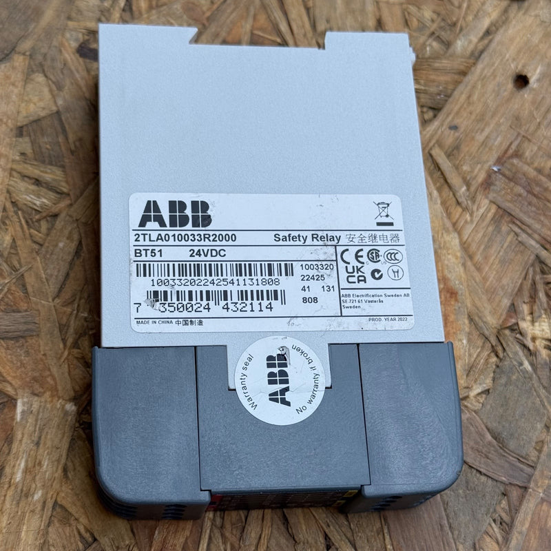 ABB – 2TLA010033R2000 (BT51 24DC) – Safety Relay / Expansion Relay