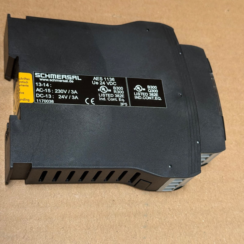 Schmersal – AES 1136 – Safety Relay / Safety Monitoring Module