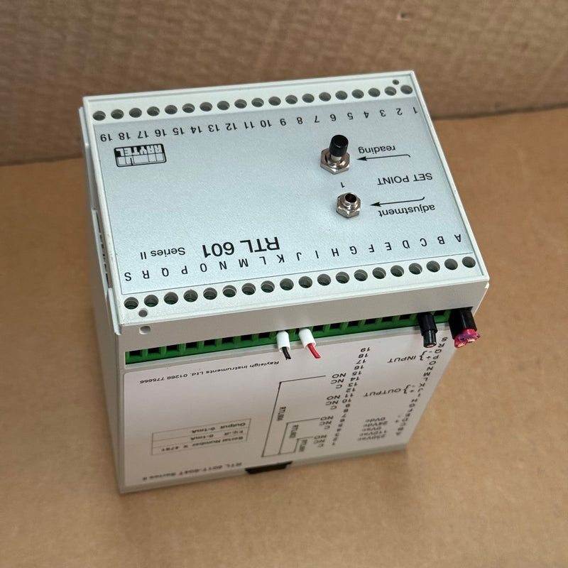 Raytel – RTL 601 – Temperature Controller / Indicator