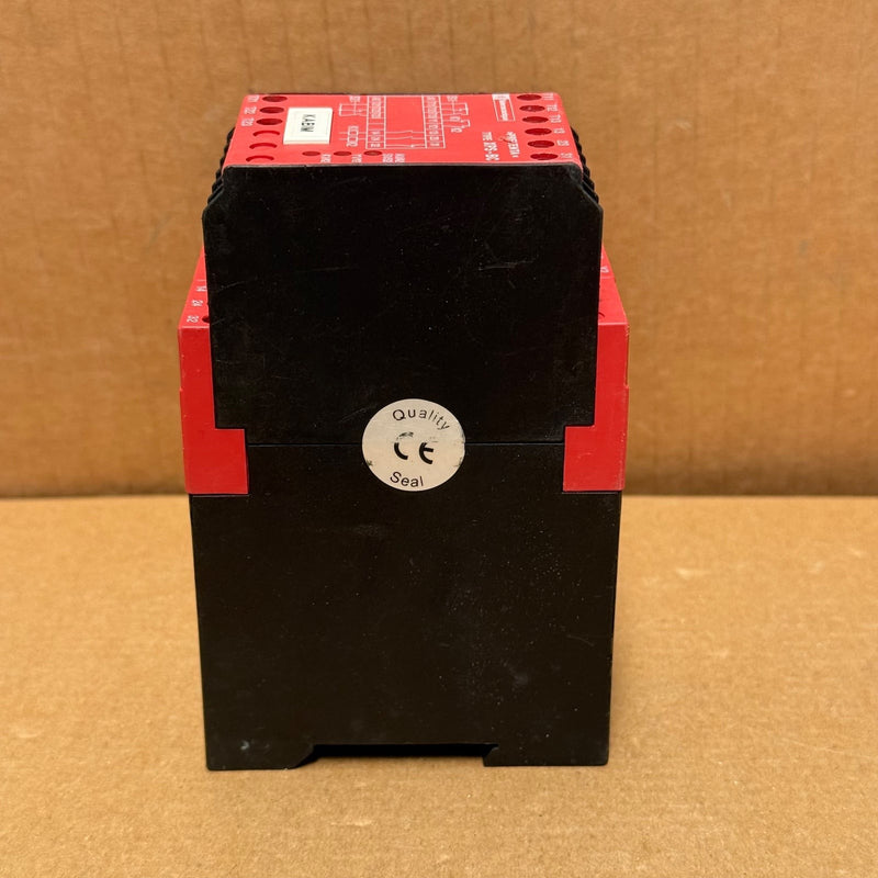 Telemecanique – XPSBC1110 – Preventa Two-Hand Control