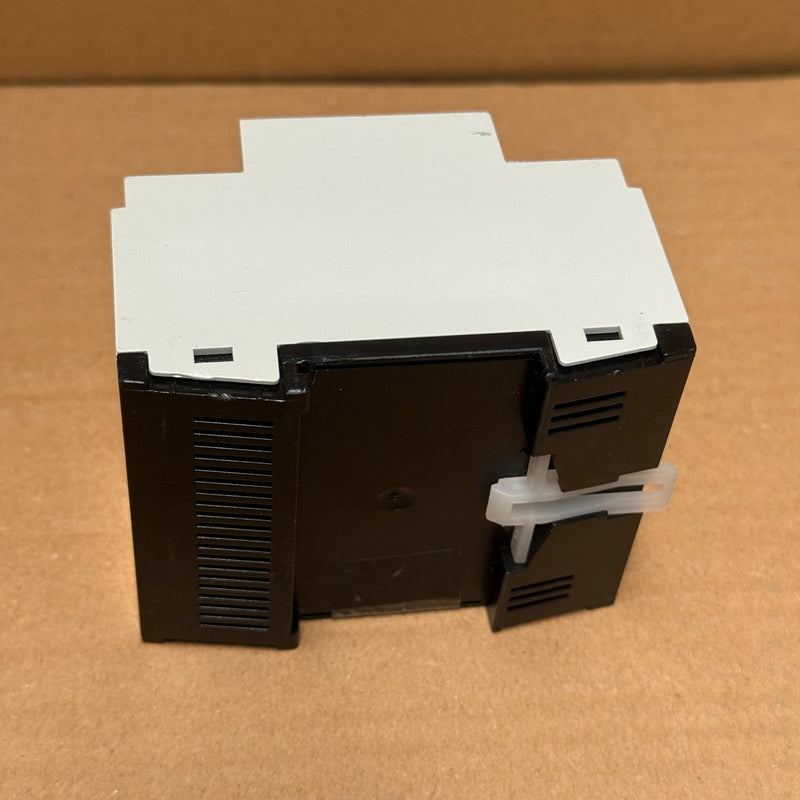 Schneider Electric – MTN649802 – SpaceLogic KNX Blind/Shutter Actuator