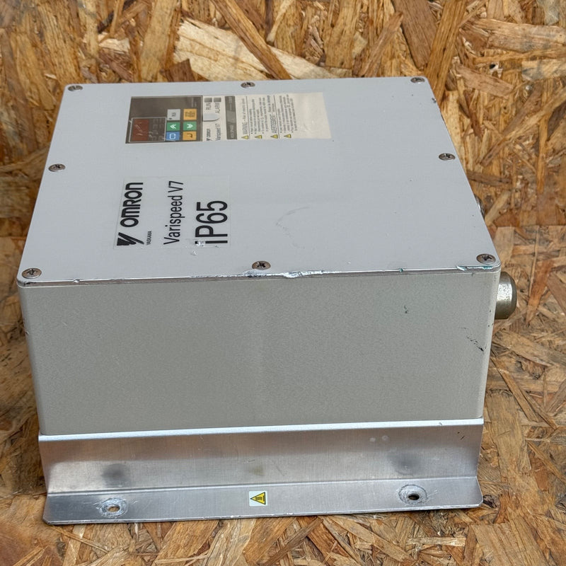 Yaskawa – CIMR-V7TZ40P4 – Varispeed V7 AC Frequency Inverter
