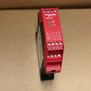 Schneider Electric – XPSAC3421 – Safety Relay (Preventa XPS)