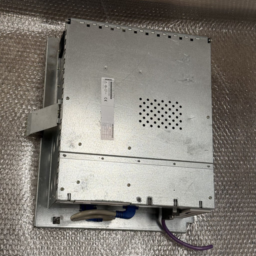 Siemens – 6AG7011-0AA00-0AE0 – SIMATIC PANEL PC IL