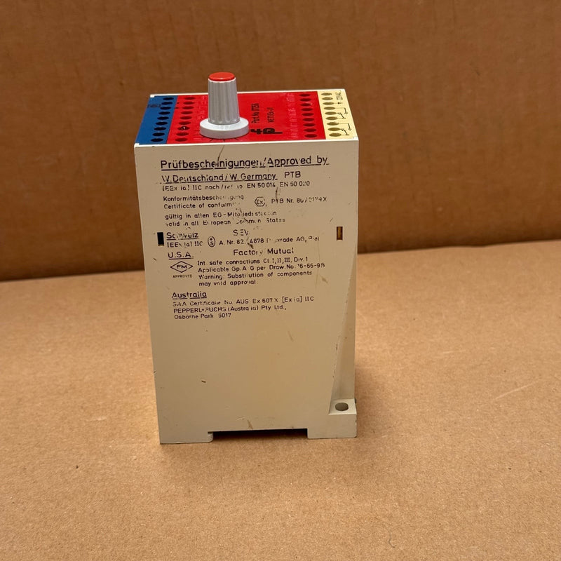 Pepperl+Fuchs – WE77/Ex-UT (07256) – Switching Amplifier / Safety Relay