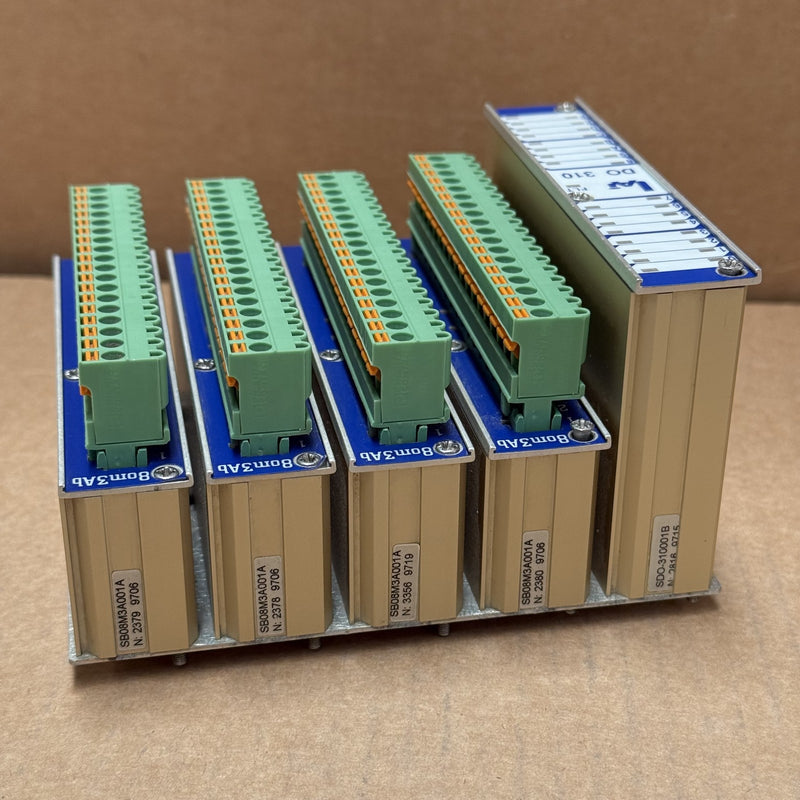 Laj – DO310 - DO 310 / Automation module + 4X 8om3Ab