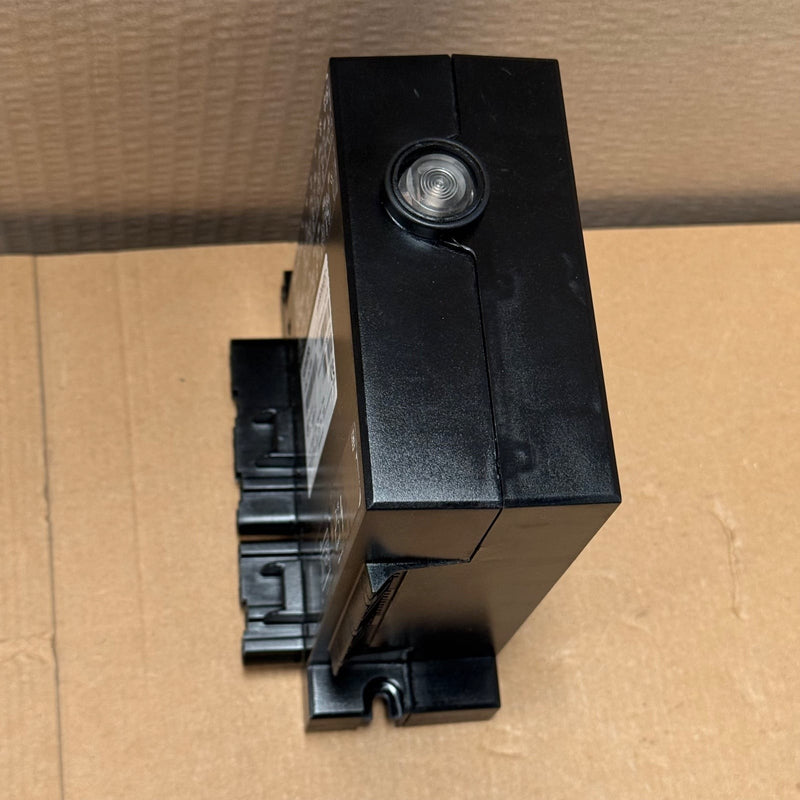 Siemens – LMO82.120C1WH – Burner Control Unit (Feuerungsmanager W-FM10)