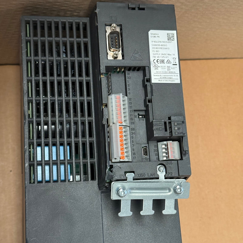 Siemens – 6SL3210-1KE23-8AF1 – SINAMICS G120C Compact Frequency Inverter