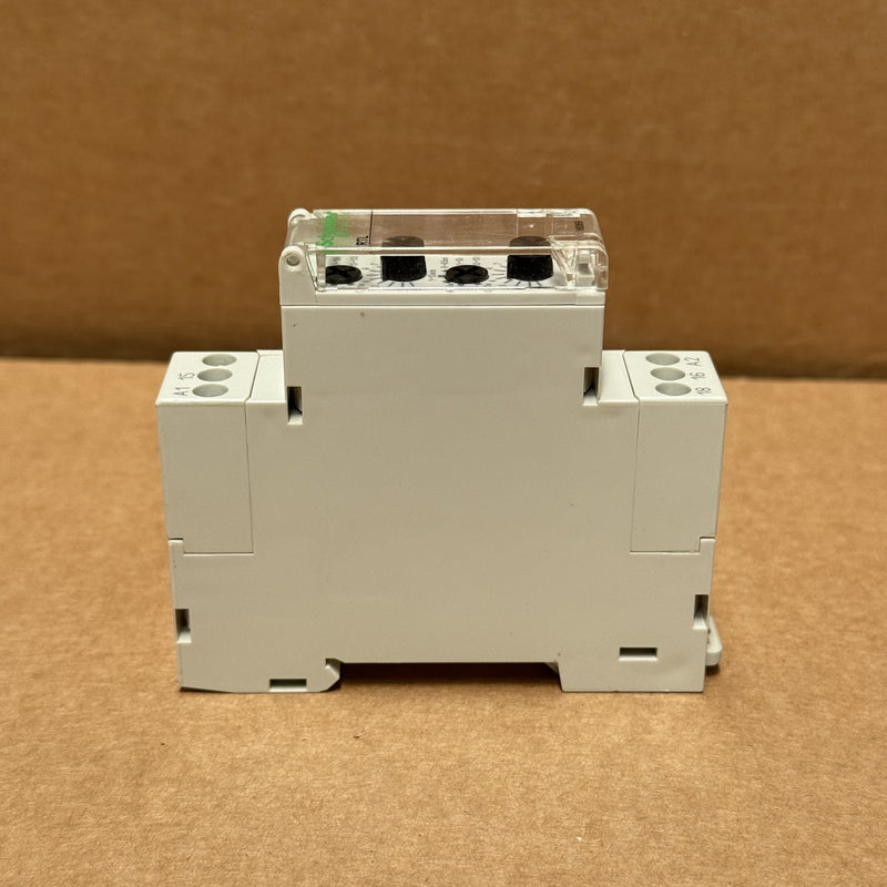 Schneider Electric – 16069 / RTL – Blinking Relay