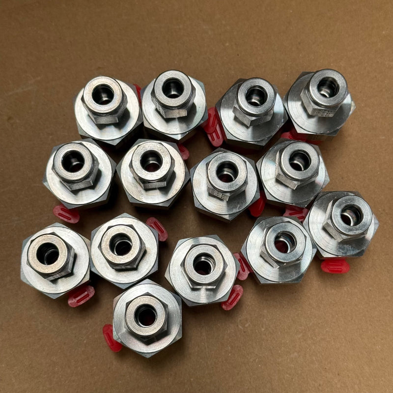 1PCs Parker – M8MSC1/2R-316 – 8mm to 1/2" BSPP Connector