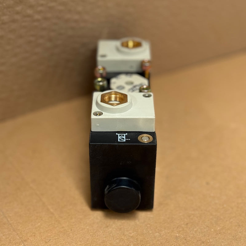 Parker Telepneumatic – PVNC17140 – 1 (5/2) Pneumatic Directional Control Valve