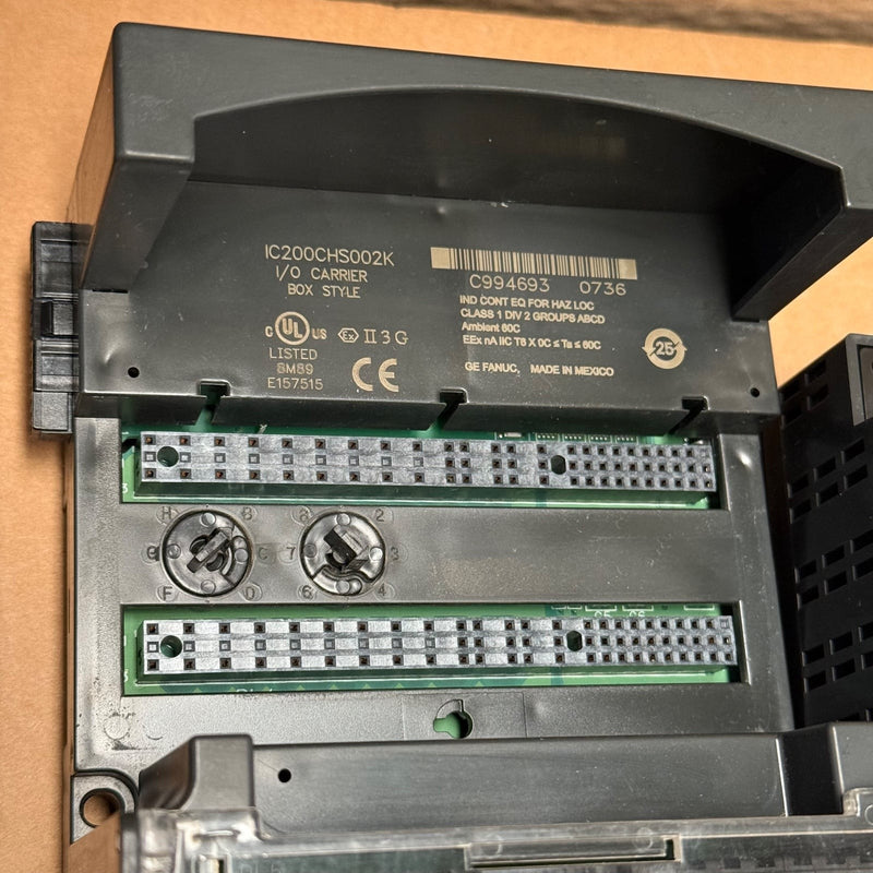 GE Fanuc – IC200MDL650F – 32-Point Discrete Input Module + IC200CHS002K