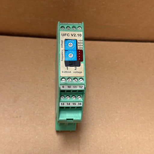Plast Control – UFC V2.10 – Analog to Frequency converter
