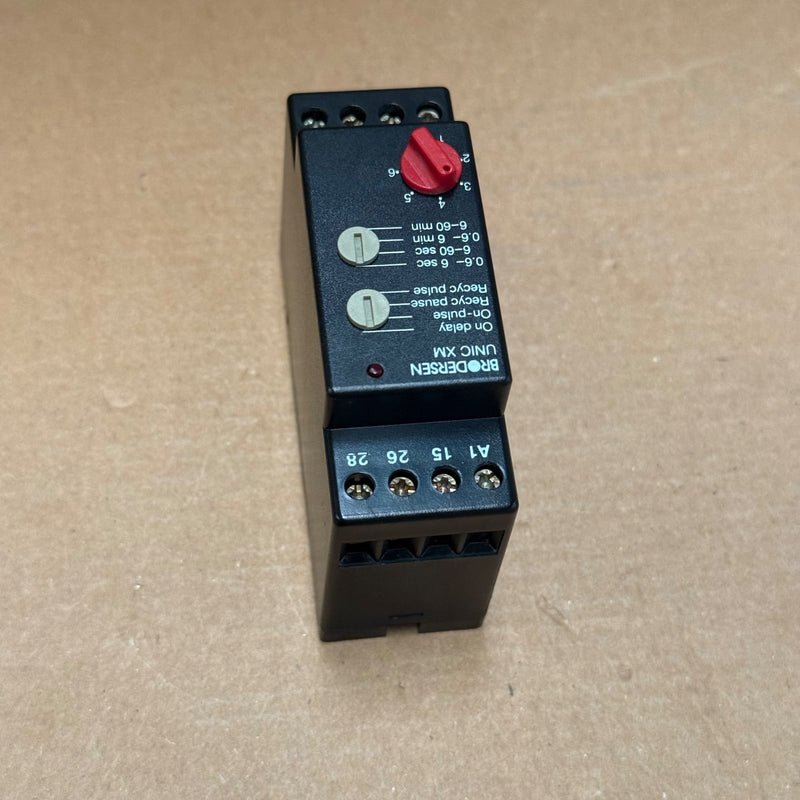 Brodersen Systems – XM-D1 (XM SPDT D1) – Multi-Function DIN Rail Timer Relay