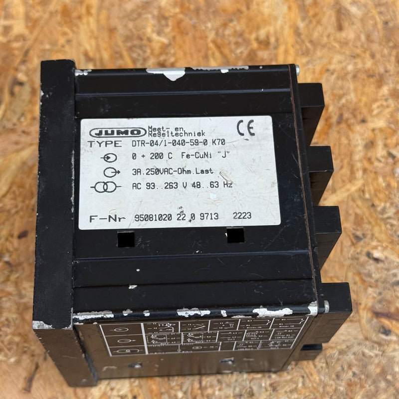 Jumo – DTR-04/1-040-59-0 K70 (dTRON 04) – Microprocessor Temperature Controller