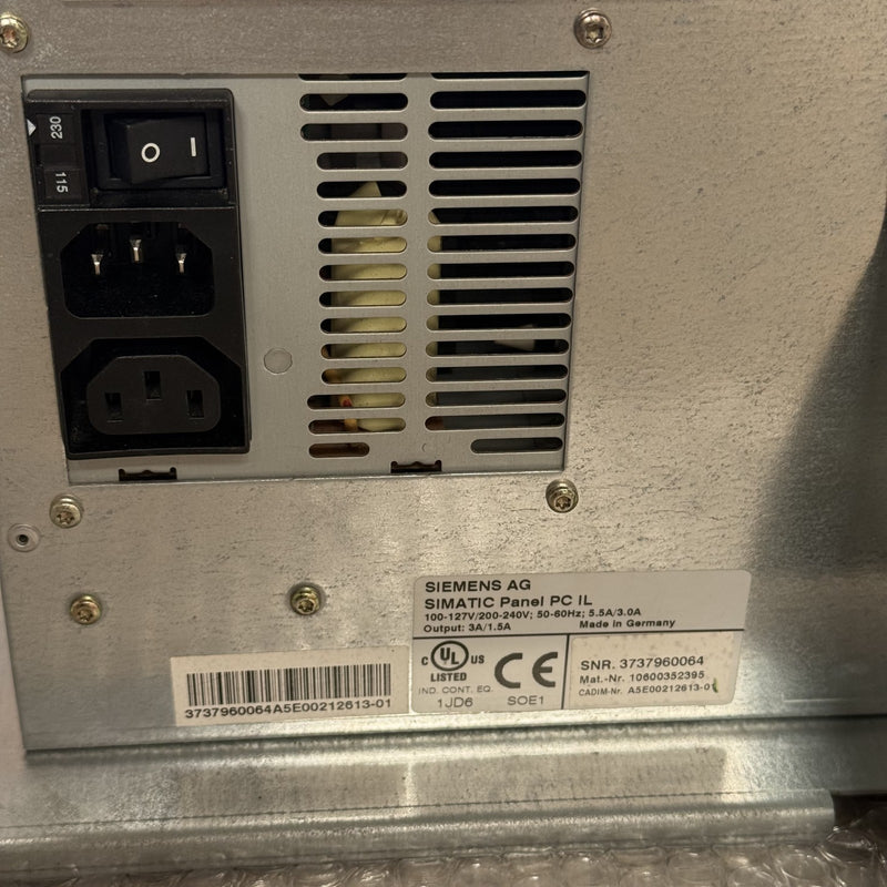 Siemens – 6AG7011-0AA00-0AE0 – SIMATIC PANEL PC IL