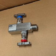 Parker – HBSNVS28F8M4FNC – Block and Bleed Manifold Valve
