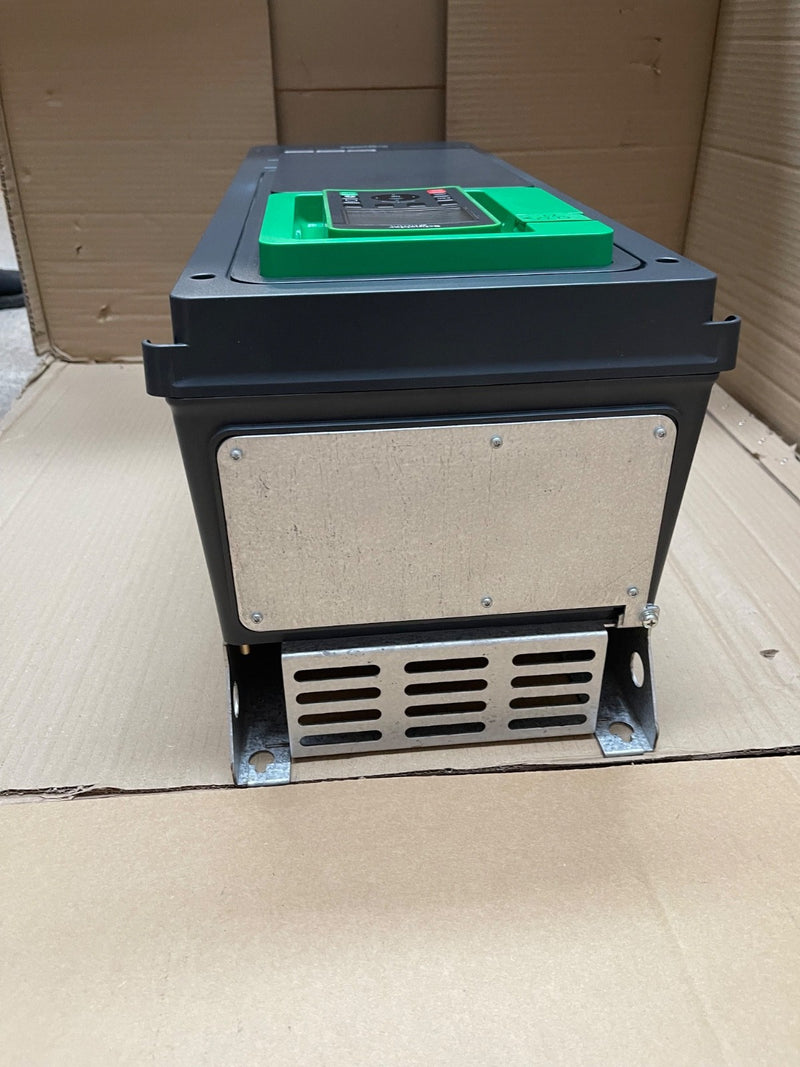 Schneider Electric – ATV650U55N4 – Altivar Process 5.5 kW 380‑480 V AC Drive