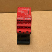 Schneider Electric – XPSCM1144 – Preventa Safety Relay