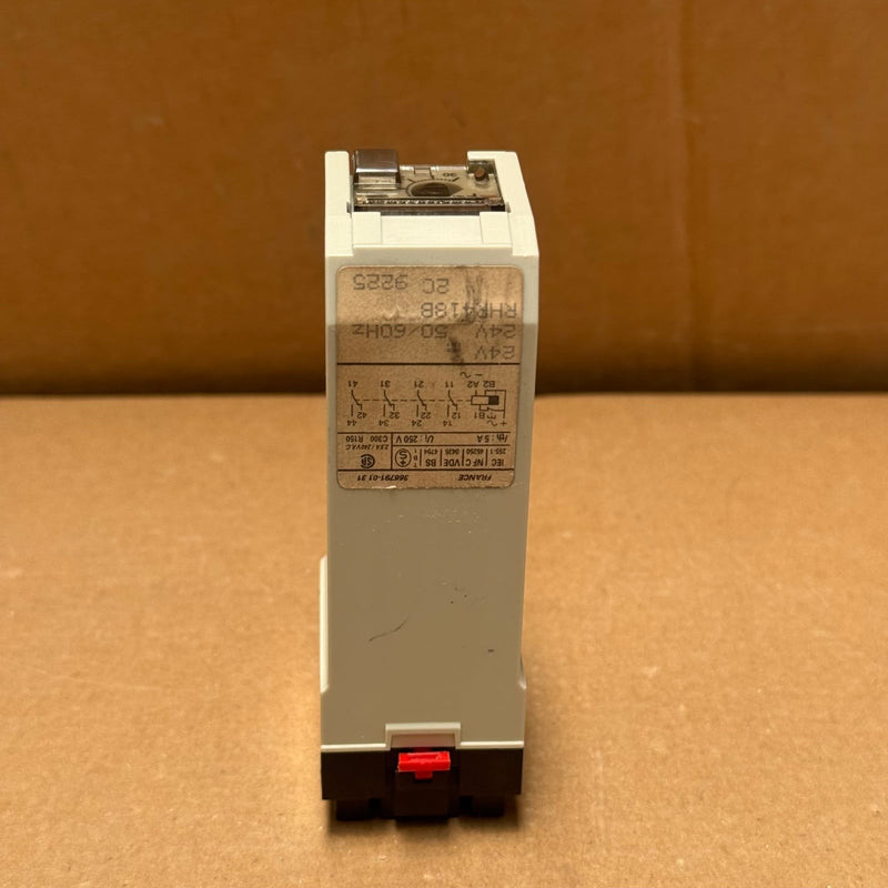 Telemecanique – RHR418B – High-Duty Power Relay