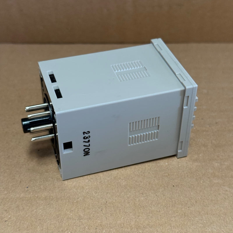 Omron – H3CA-8 – Digital Solid-State Timer (8-Pin, 1/16 DIN)