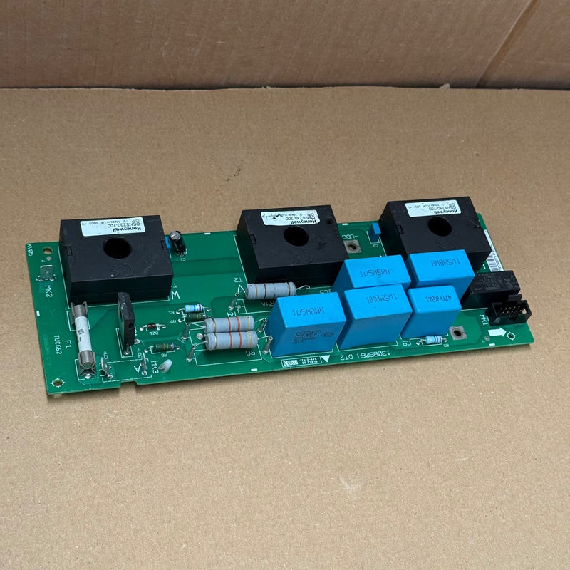 Danfoss – 130B6064 (DT2/AT2) – VLT Midi Drive Decoupling Plate Kit
