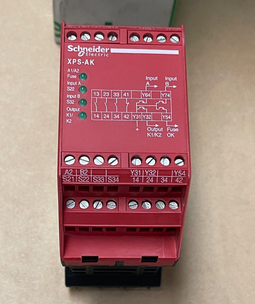 Schneider Electric – XPSAK311144 – Safety Relay Accessory / Terminal Block Kit