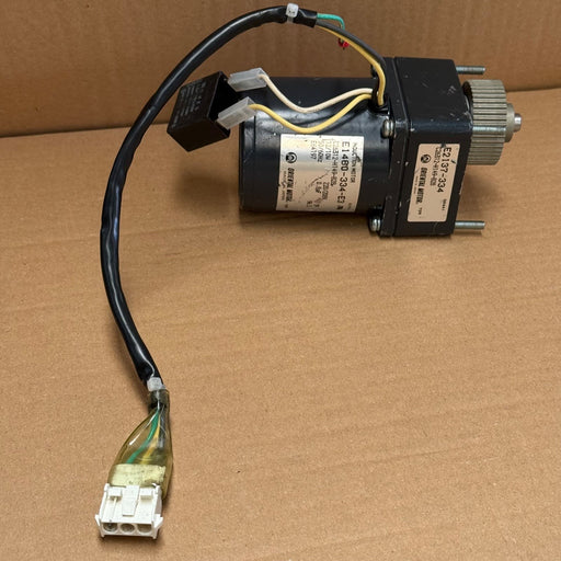 Oriental Motor – E1460-334-E3 + E2137-334 – AC Induction Motor & Capacitor