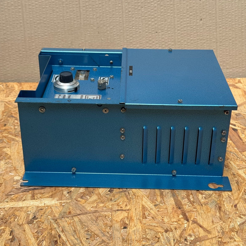 A.C.E.O. – 15074/6111 – Voltage Regulator / Regulateur de Tension (100V, 50Hz)