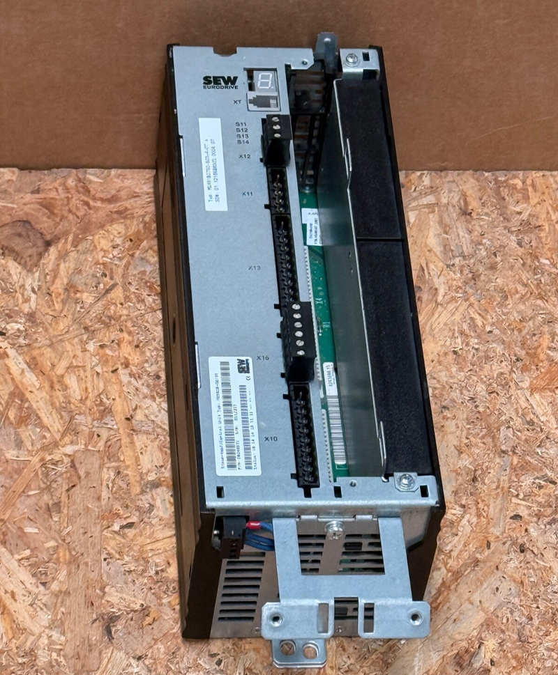 SEW EURODRIVE – MDX61B‑00/0T (P/N 08249571) – MOVIDRIVE MDX61B Control Unit