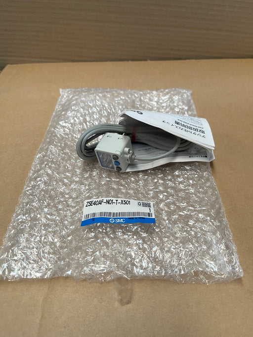 SMC ZSE40AF‑01‑T‑X501 Digital Pressure Switch – High‑Precision Compound Pressure