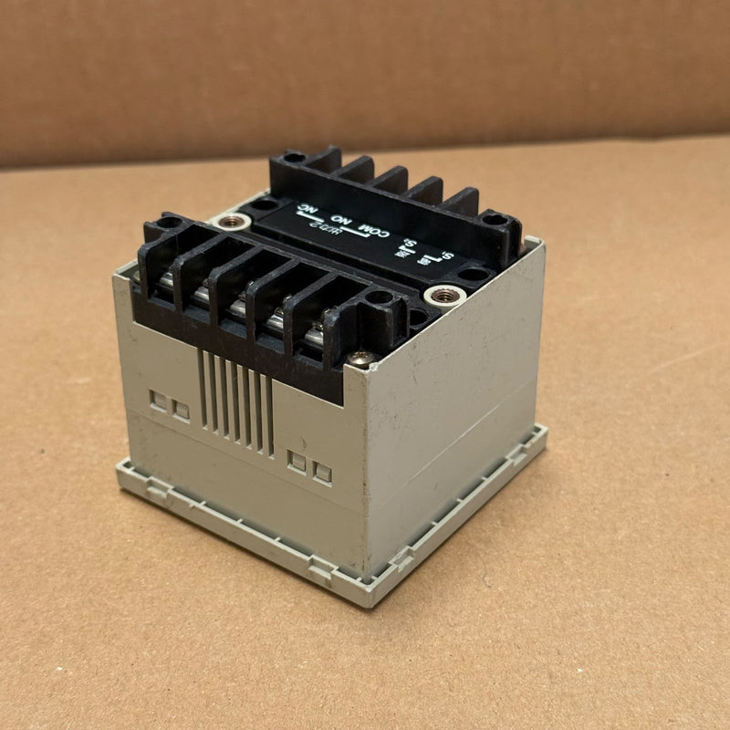 Matsushita – TB52101 – Digital Programmable Time Switch