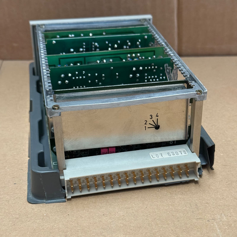 Siemens – 7MJ1221-8BC – Vibration / Sensor / Signal Module