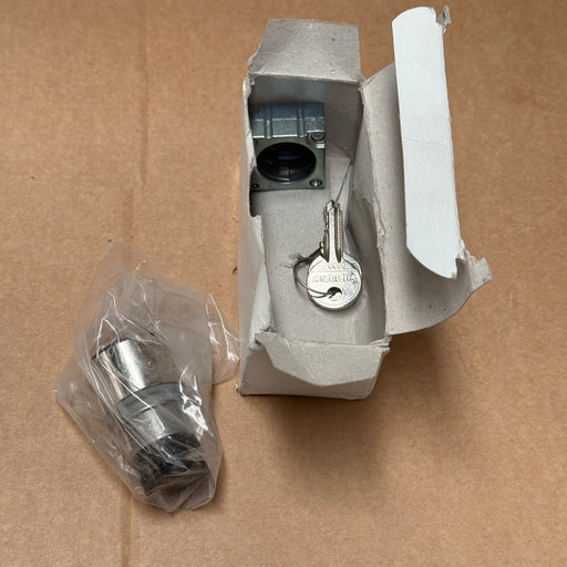 Siemens – 3SB3500‑4GD61 – Illuminated Selector Switch, 22 mm, 1 NO+1 NC