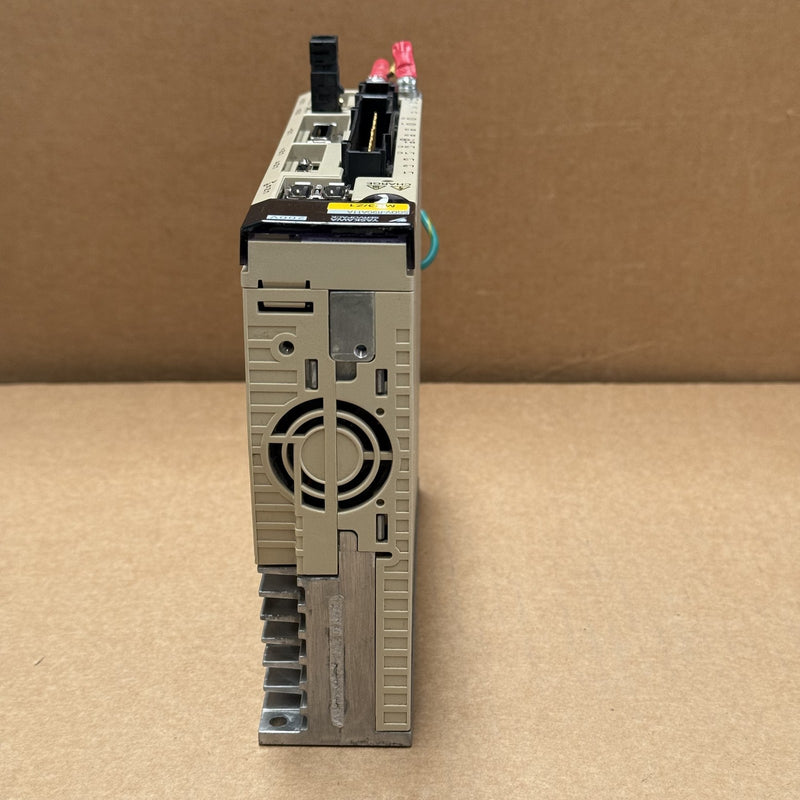 Yaskawa – SGDV-R90A11A – Servo Drive