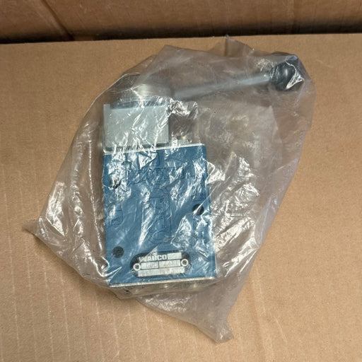 WABCO – 5631140000 – Directional Control Valve