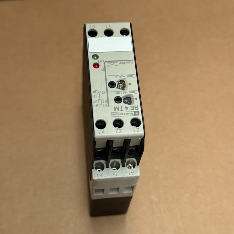Telemecanique – RE4TM11BU – Timing Relay On-Delay