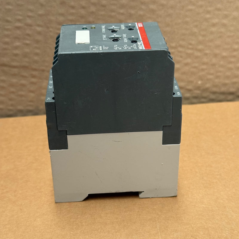 ABB – CM-ENN (1SVR450051R0000) – Liquid Level Monitoring Relay (220–240V AC)