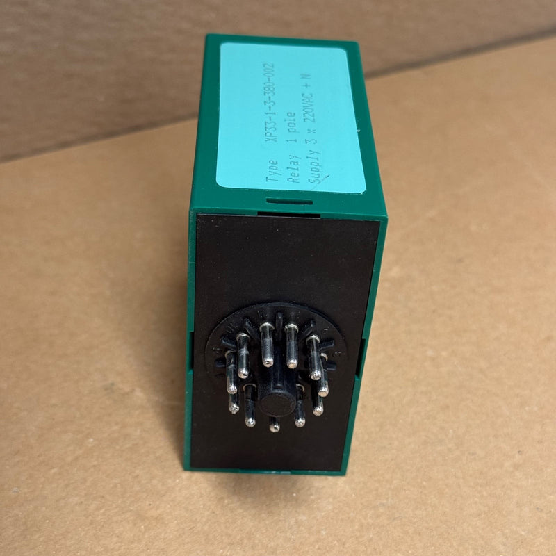 Comac – XP33-1-3-380-002 – Voltage Level RP33 3-Phase Monitoring Relay