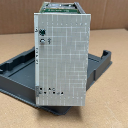 Siemens – 7MJ1221-8BC – Vibration / Sensor / Signal Module