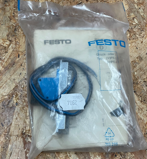 Festo - PE-1/8-2N-SW (7862) - Pneumatic-Electric Pressure Converter, G1/8”, 24 V