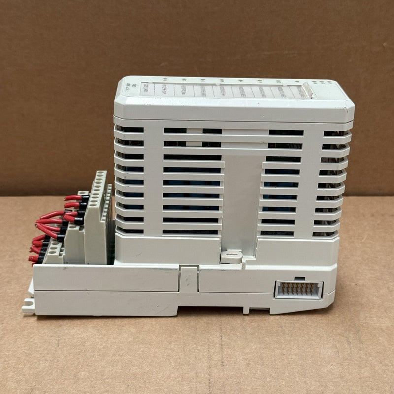 ABB – DI821 – Digital I/O Module