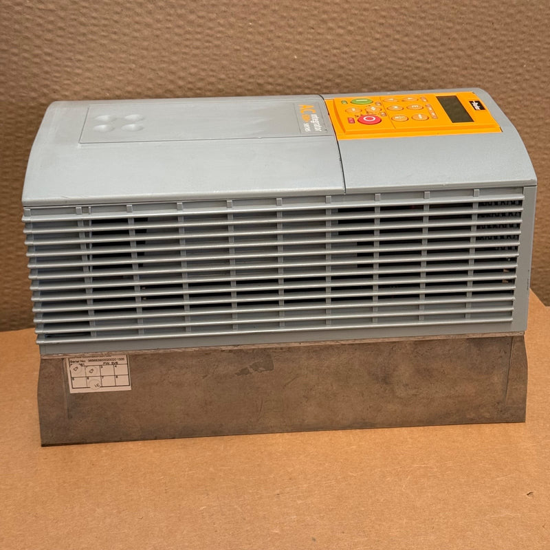 Parker SSD – 690-432160C0-B00P00-F000 – 690 Series AC Frequency Inverter